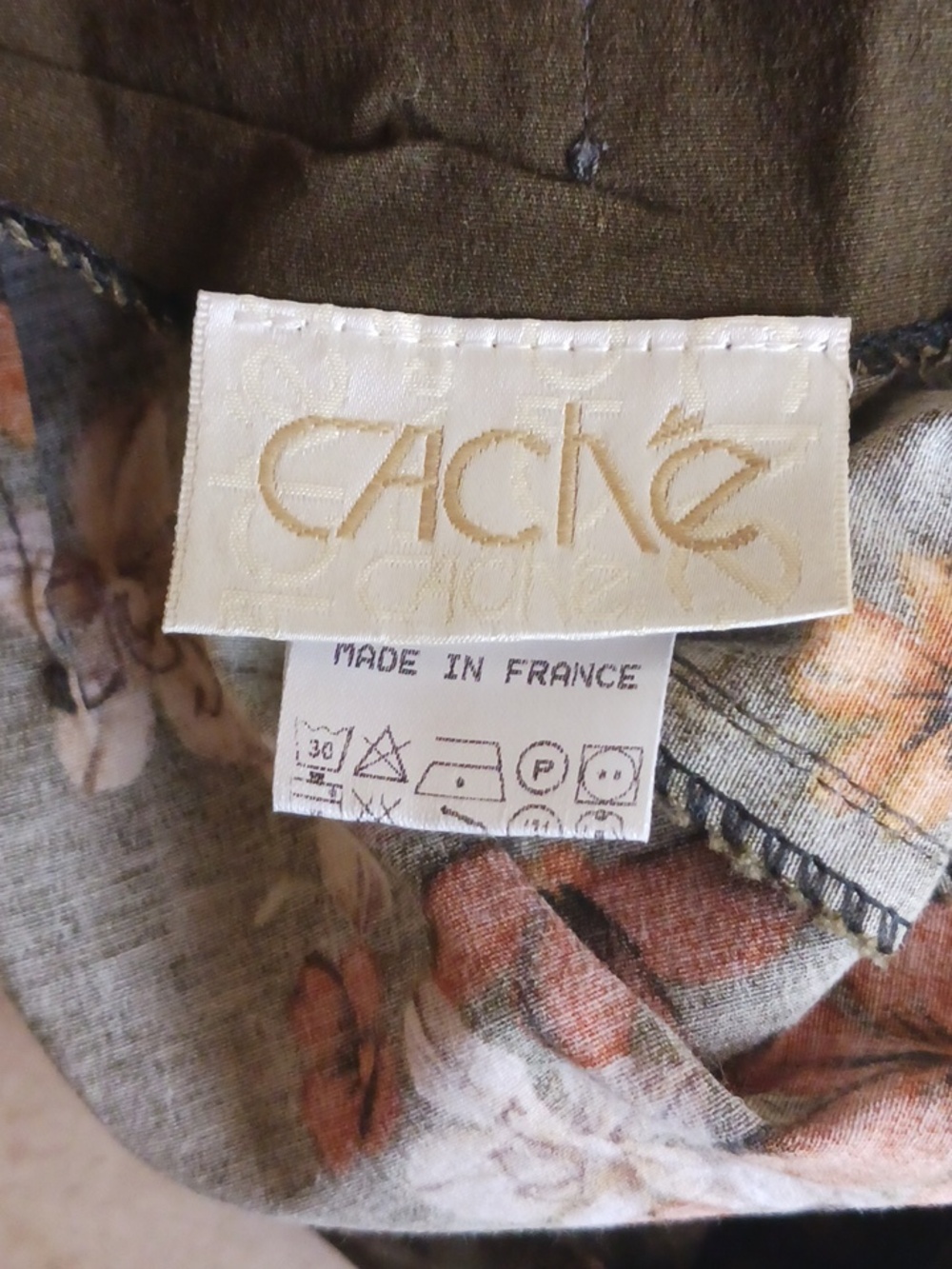 VINTAGE Capri Pants/"Cache".,sz Small, Olive Color/ Muti Florals Design..NEW - Picture 16 of 16